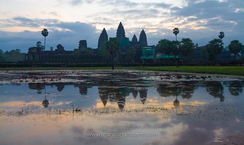 Cambodge, photo temple Angkor Wat à l'aube